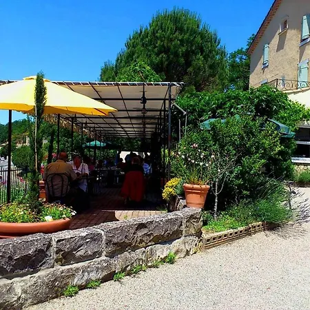 فندق De L'escargot D'or