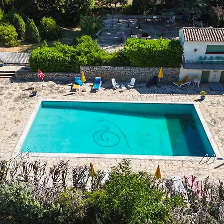 Hotel De L'escargot D'or 2*
